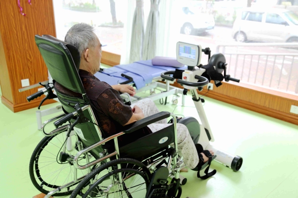 2020.5.22公寓医学康复中心试营业 (224)_副本_副本.jpg