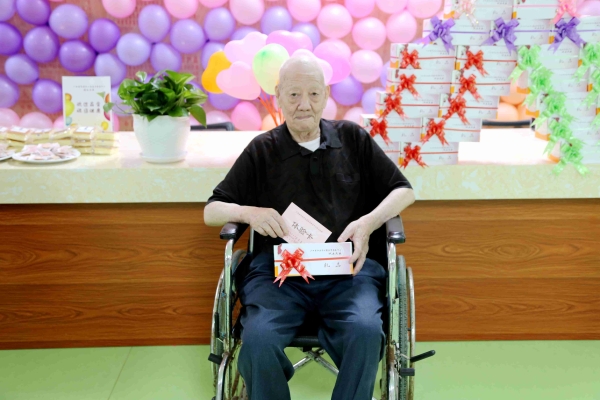 2020.5.22公寓医学康复中心试营业 (167)_副本.jpg