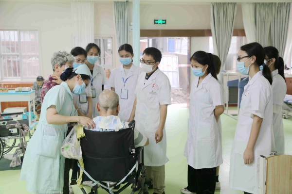 2020.6.11学生实践 (38)_副本.jpg 2020.6.11学生实践 (38)_副本.jpg